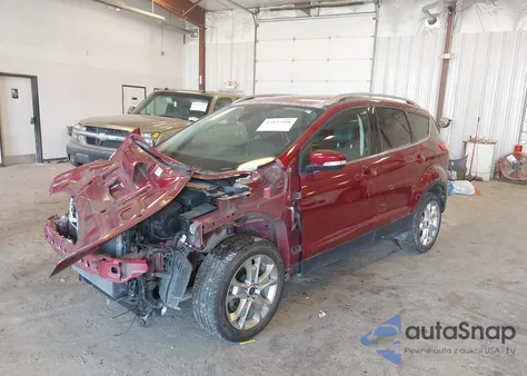 2015 Ford Escape Titanium z USA, uszkodzony, nr VIN 1FMCU9JX2FUB67961